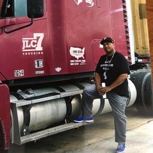 Meet your Posher, Jerome